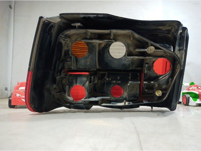 Recambio de piloto trasero derecho para seat ibiza (6k) referencia OEM IAM    Recambio de piloto trasero derecho para seat ibiza (6k) referencia OEM IAM