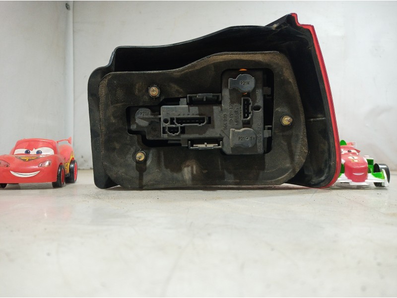 Recambio de piloto trasero izquierdo para seat ibiza (6k1) referencia OEM IAM 6K6945257C 6K6945257C 6K6945257