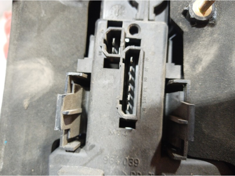 Recambio de piloto trasero izquierdo para seat ibiza (6k1) referencia OEM IAM 6K6945257C 6K6945257C 6K6945257