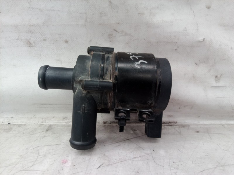 Recambio de bomba agua para audi a6 avant (4b5) 2.5 tdi quattro referencia OEM IAM 4B0203510A 4B0203510A 4B0203510
