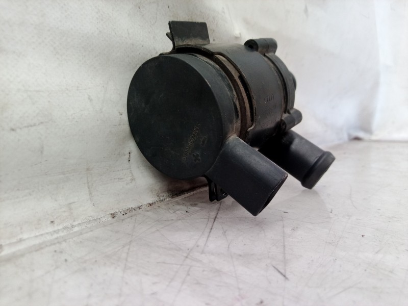 Recambio de bomba agua para audi a6 avant (4b5) 2.5 tdi quattro referencia OEM IAM 4B0203510A 4B0203510A 4B0203510