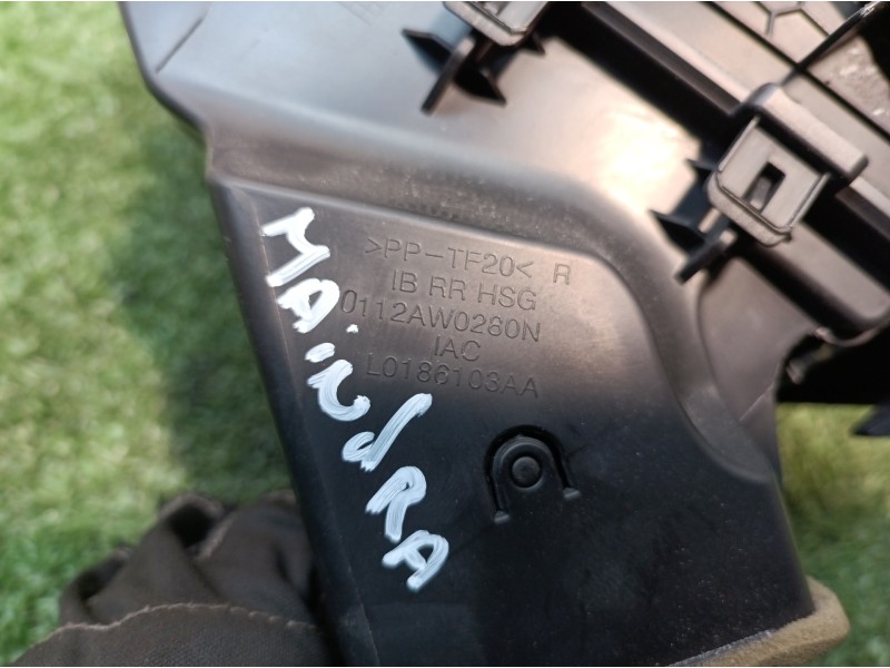 Recambio de rejilla aireadora para mahindra xuv 500 xuv 500 fwd w6 referencia OEM IAM 0112AW0280N 0112AW0280N L0186103AA