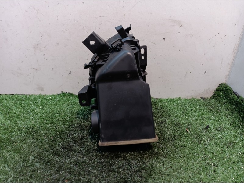 Recambio de rejilla aireadora para mahindra xuv 500 xuv 500 fwd w6 referencia OEM IAM 0112AW0280N 0112AW0280N L0186103AA