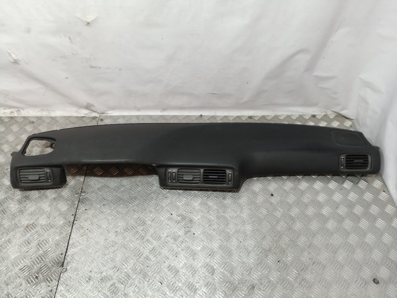 Recambio de salpicadero para volvo v70 familiar 2.4 / 2.5 (103kw / 106kw) referencia OEM IAM 9150667 9150667 9150667