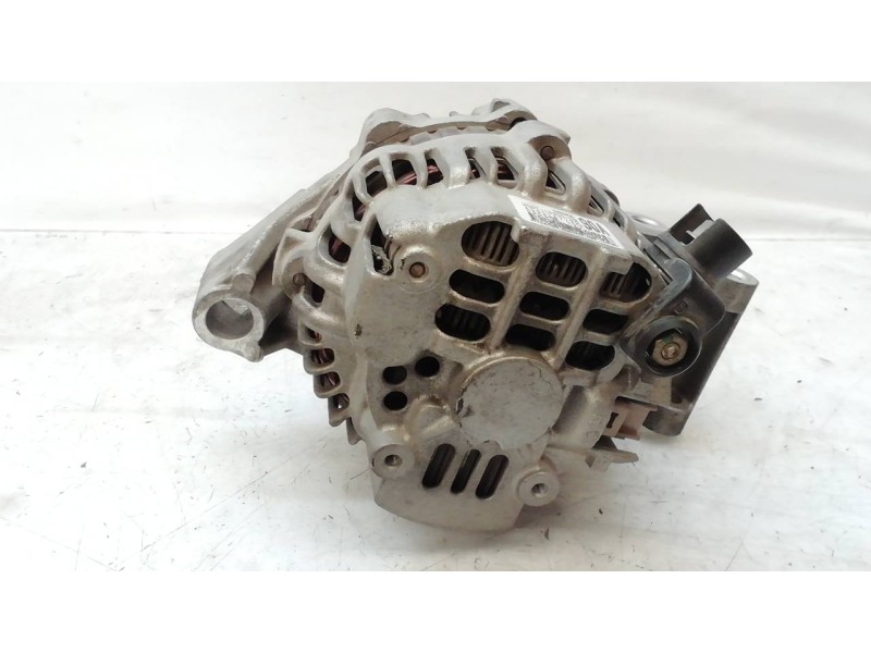 Recambio de alternador para ford fiesta (cbk) ambiente referencia OEM IAM 2S6T10300DB 2S6T10300DB A005TA7792
