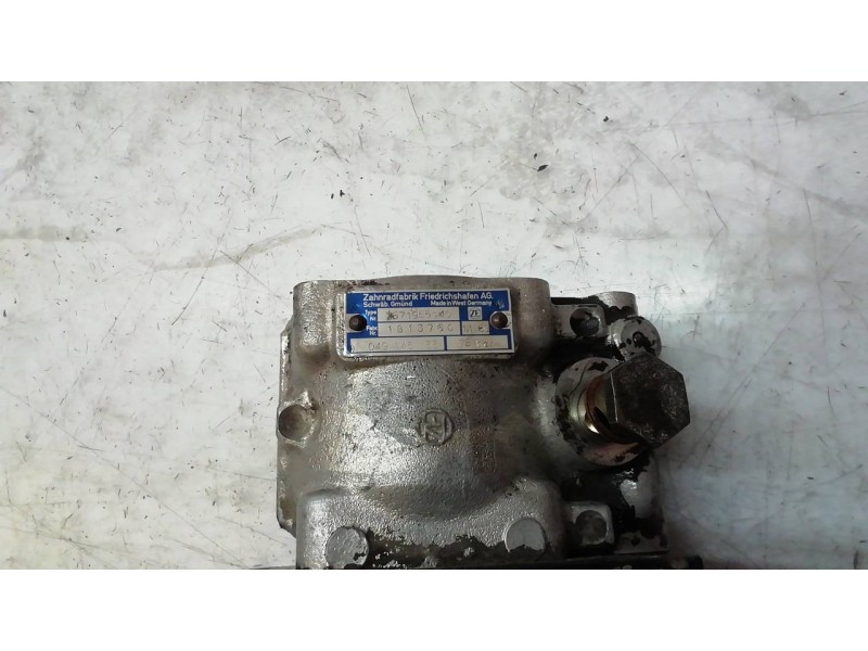 Recambio de bomba direccion para volkswagen passat (321/23/27/31) cl 5 referencia OEM IAM 7671955140 7671955140 7671955140