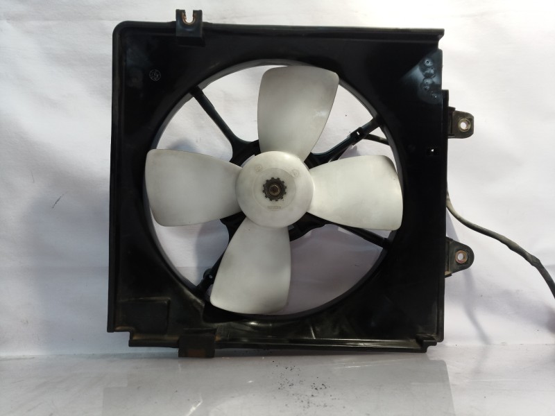 Recambio de electroventilador para mazda 626 monovolumen (gw) 2.0 exclusive (85kw) referencia OEM IAM 1227503764 1227503764 1227
