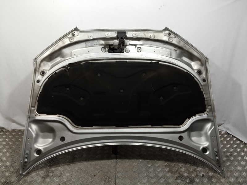 Recambio de capot para audi a3 sportback (8p) 1.9 tdi attraction referencia OEM IAM 8P4823029B 8P4823029B 8P4823029B