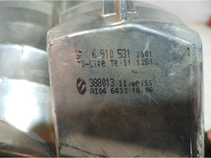 Recambio de piloto trasero izquierdo para bmw serie 3 berlina (e46) referencia OEM IAM 6910531 6910531 6910531