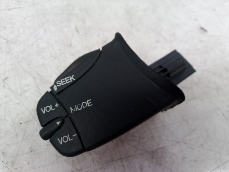 Recambio de mando multifuncion para ford fusion (cbk) ambiente referencia OEM IAM 98AB14K147AC 98AB14K147AC 98AB14K147