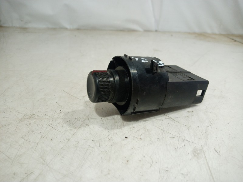 Recambio de mando luces para seat ibiza (6l1) sport rider referencia OEM IAM 8L1941531AF 8L1941531AF 8L1941531