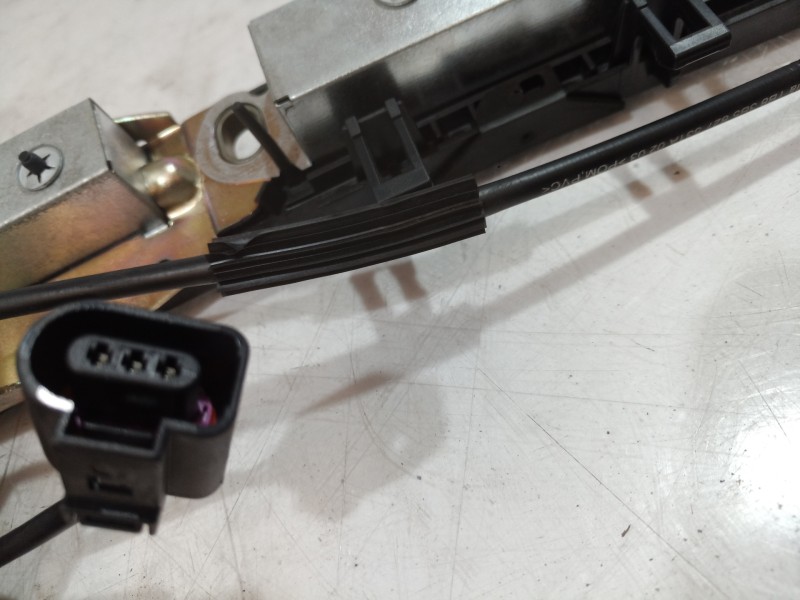 Recambio de cerradura maletero / porton para skoda superb (3u4) elegance referencia OEM IAM 827505 827505 827505