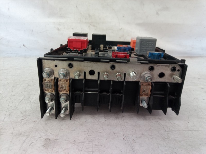 Recambio de caja reles / fusibles para volkswagen golf v berlina (1k1) highline referencia OEM IAM 1K0937124 1K0937124 1K0937124