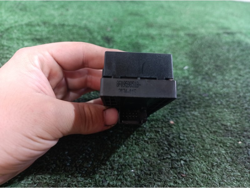 Recambio de mando elevalunas delantero izquierdo para audi s5 cabriolet (8f7) referencia OEM IAM 8F09598518 8F09598518 8F0959851