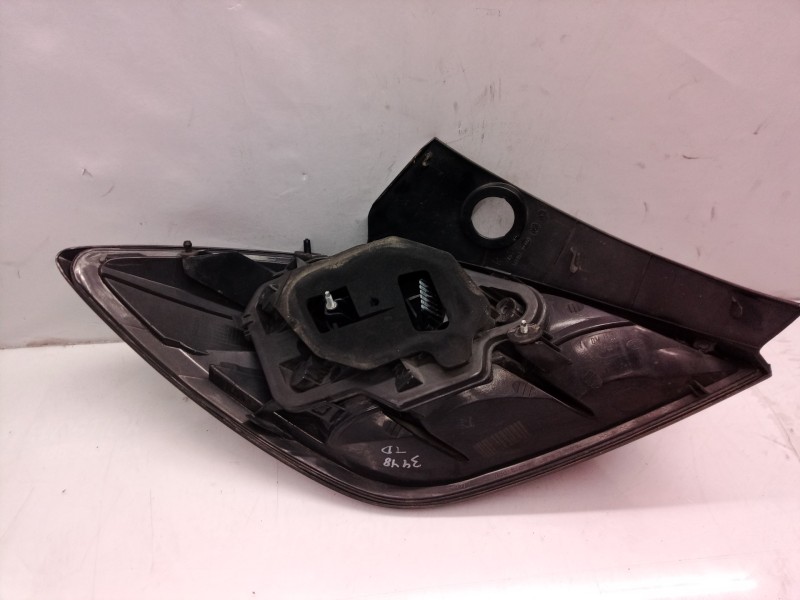 Recambio de piloto trasero derecho para opel astra gtc sport referencia OEM IAM   