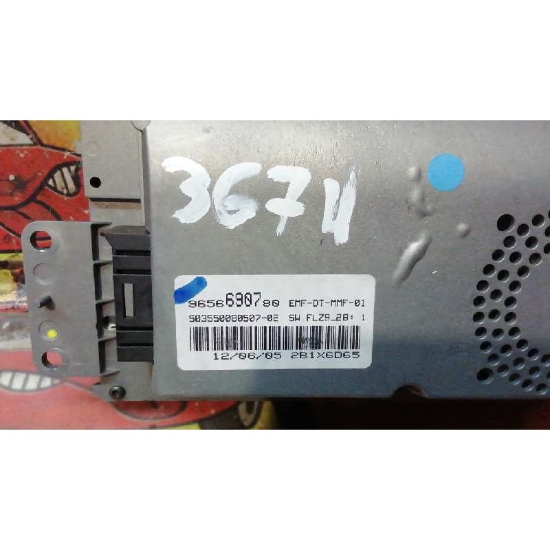 Recambio de pantalla multifuncion para peugeot 407 st confort pack referencia OEM IAM 9656690780 9656690780 9656690780