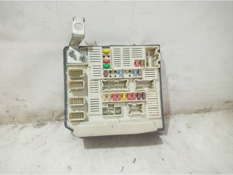 Recambio de caja reles / fusibles para renault scenic ii authentique referencia OEM IAM 8200481866 8200481866 8200481866