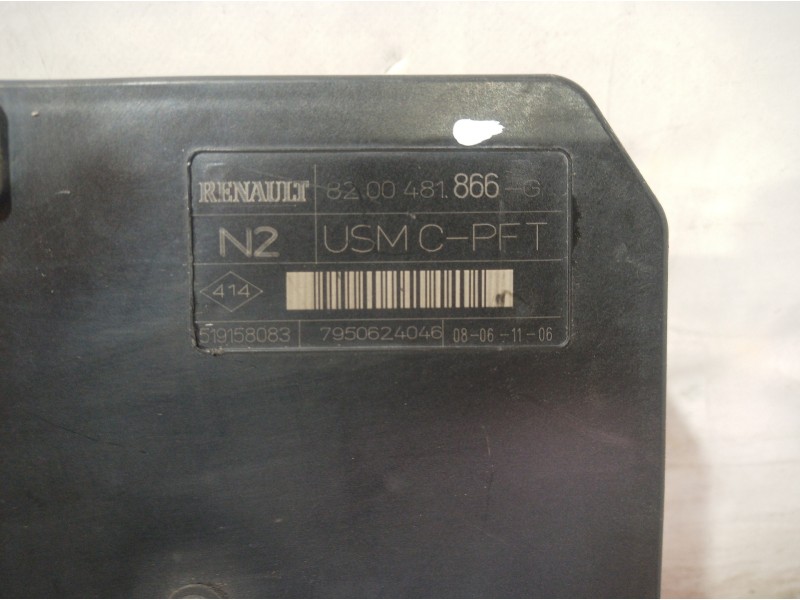 Recambio de caja reles / fusibles para renault scenic ii authentique referencia OEM IAM 8200481866 8200481866 8200481866