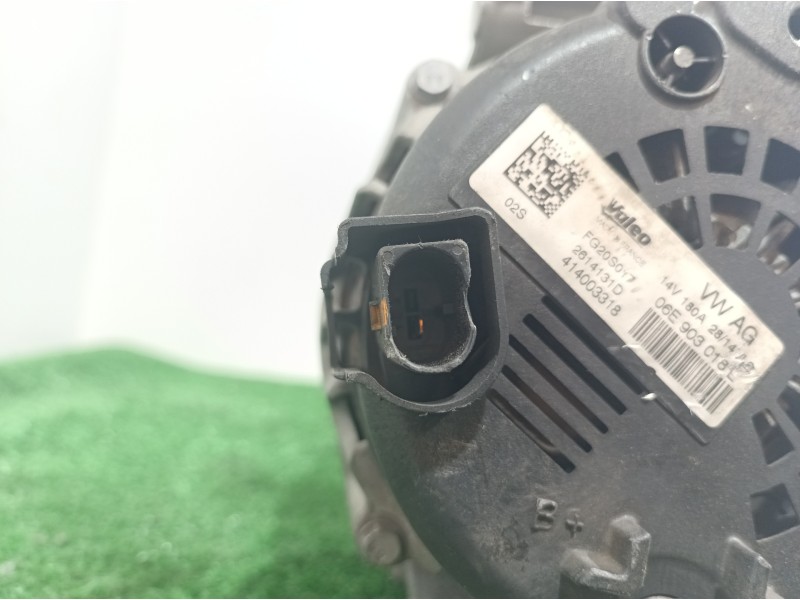 Recambio de alternador para audi s5 cabriolet (8f7) referencia OEM IAM 06E903018L 06E903018L 06E903018