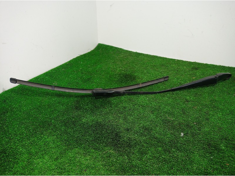 Recambio de brazo limpia delantero izquierdo para audi s5 cabriolet (8f7) referencia OEM IAM 8F2955408A 8F2955408A 8F2955408A