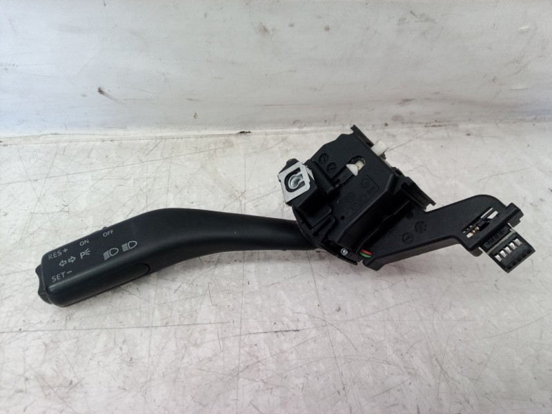 Recambio de mando intermitentes para seat altea (5p1) arena referencia OEM IAM 1K0953513 1K0953513 1K0953513