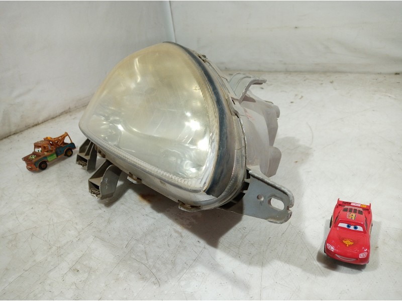 Recambio de faro derecho para daewoo tacuma referencia OEM IAM   