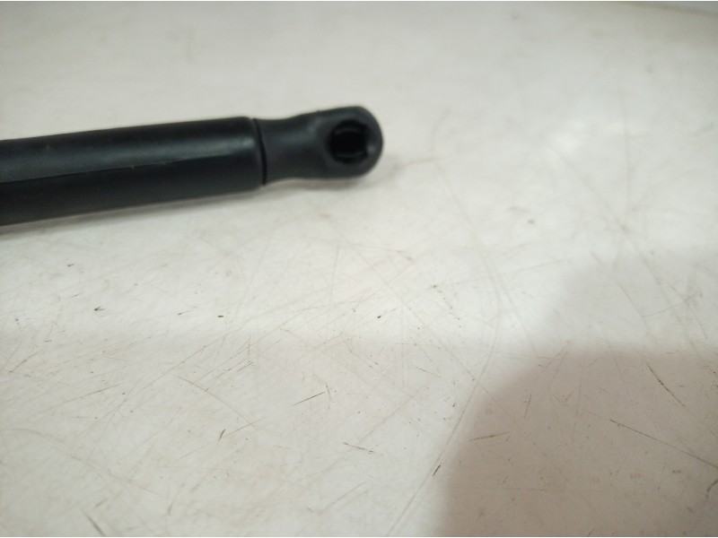 Recambio de amortiguadores capo para audi a4 avant (8e) 1.9 tdi (96kw) referencia OEM IAM   