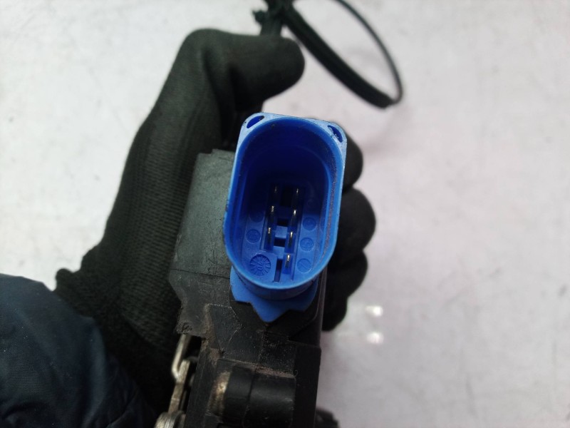 Recambio de cerradura puerta trasera izquierda para volkswagen golf iv berlina (1j1) básico referencia OEM IAM   