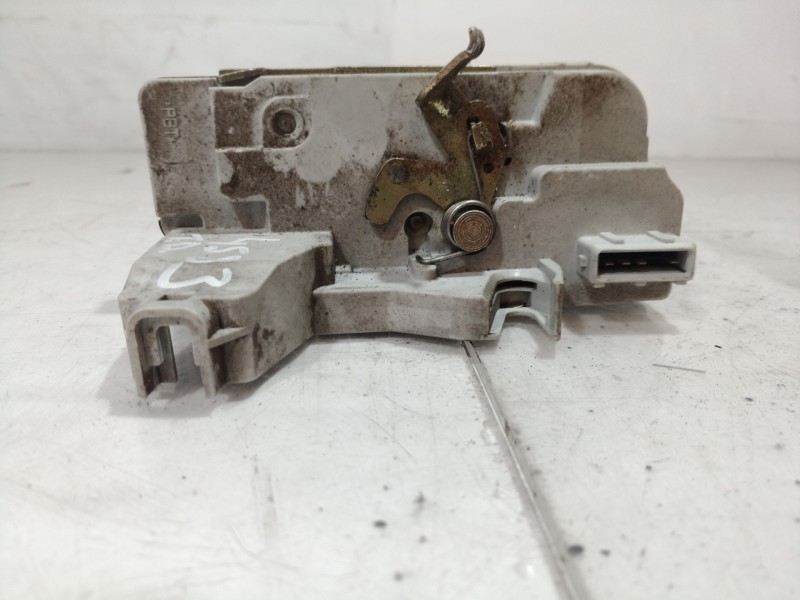 Recambio de cerradura puerta trasera derecha para peugeot 307 break / sw (s1) break xr referencia OEM IAM 9138C0 9138C0 9138C0