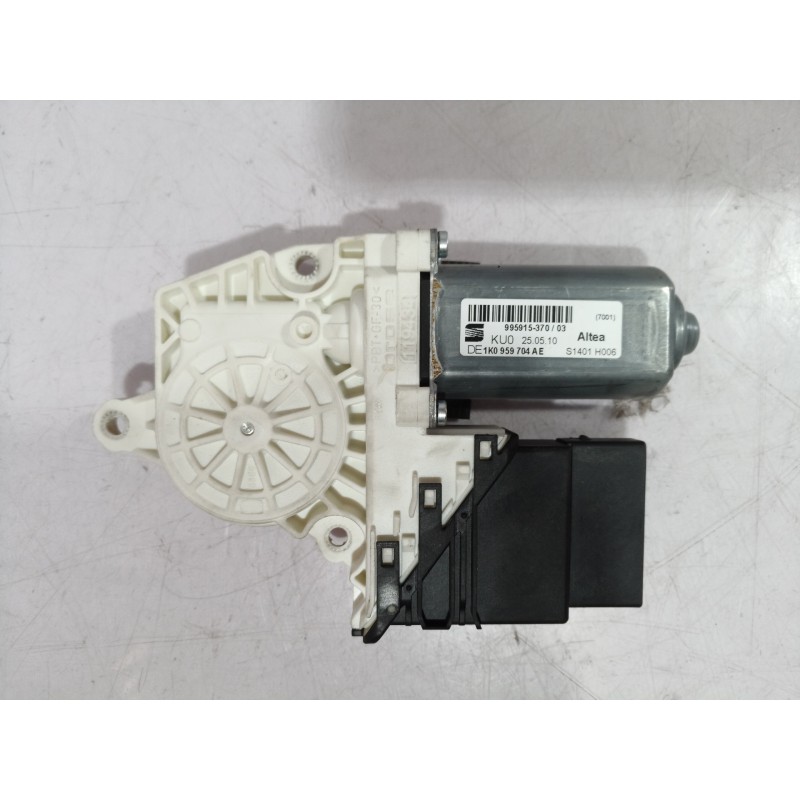 Recambio de motor elevalunas trasero derecho para seat altea (5p1) arena referencia OEM IAM 1K0959704AE 1K0959704 1K0959704