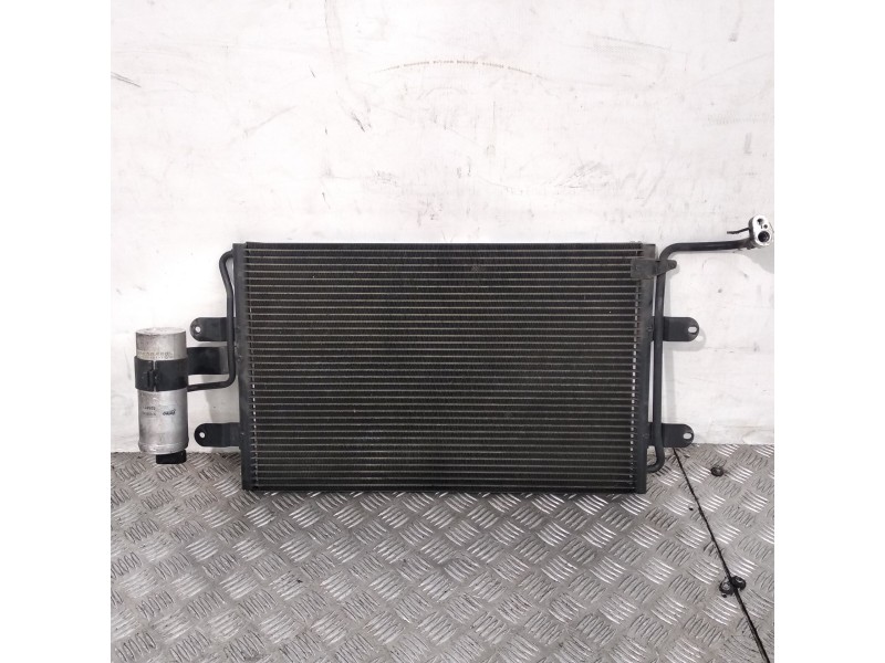 Recambio de condensador / radiador aire acondicionado para volkswagen golf iv berlina (1j1) básico referencia OEM IAM 8FC3510363