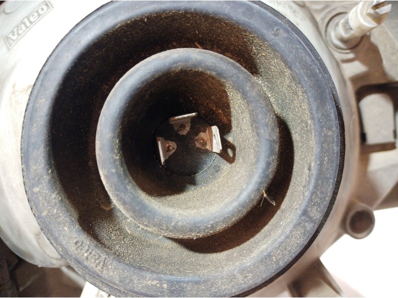 Recambio de faro derecho para renault trafic caja cerrada (ab 4.01) referencia OEM IAM   