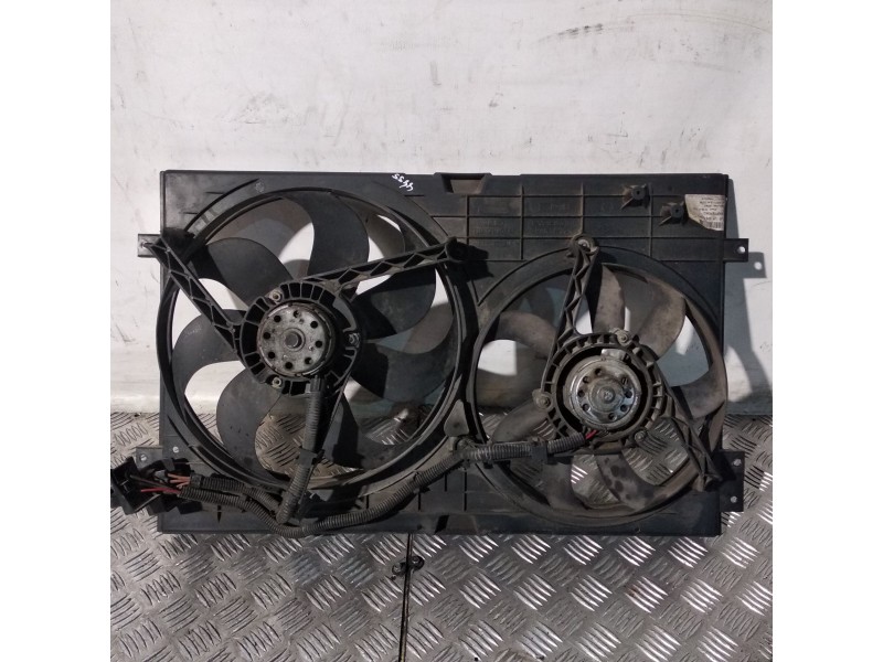 Recambio de electroventilador para volkswagen golf iv berlina (1j1) básico referencia OEM IAM 1J0121207M 1J0121205B 1J0121207M