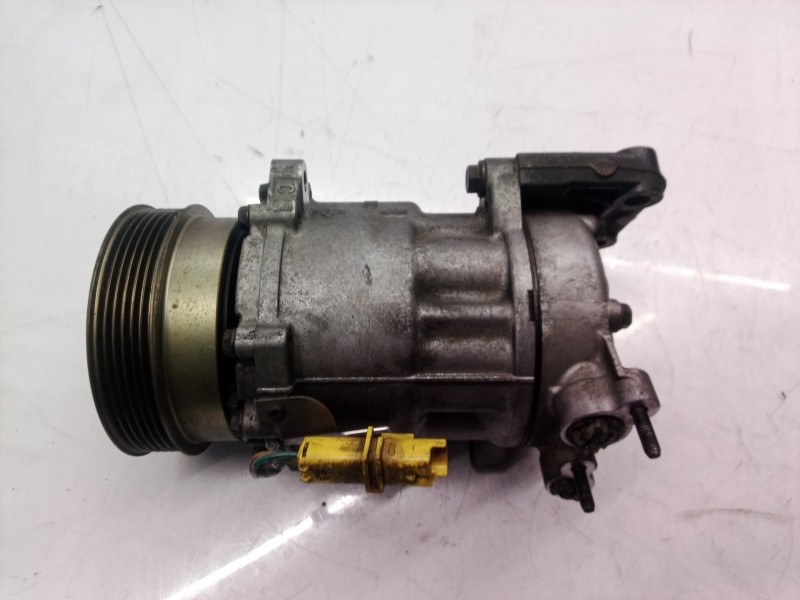 Recambio de compresor aire acondicionado para peugeot 607 (s1) pack referencia OEM IAM SD7V16 SD7V16 R134