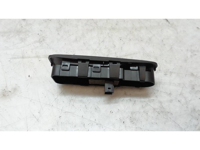 Recambio de mando elevalunas delantero derecho para citroën c4 grand picasso exclusive plus referencia OEM IAM  PA6GF30 PA6GF30