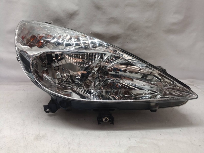 Recambio de faro derecho para peugeot 607 (s1) pack referencia OEM IAM 9654670880 9654670880 9654670880