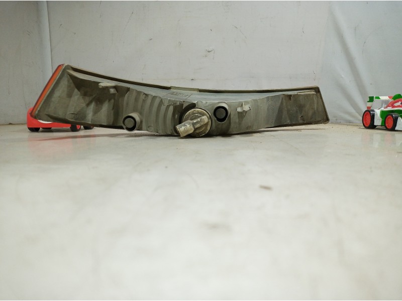 Recambio de piloto delantero izquierdo para renault trafic combi (ab 4.01) referencia OEM IAM 91166120 91166120 91166120