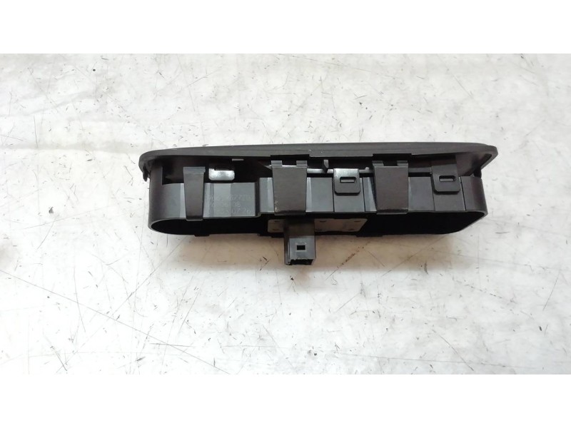 Recambio de mando elevalunas delantero derecho para citroën c4 grand picasso exclusive plus referencia OEM IAM  PA6GF30 PA6GF30