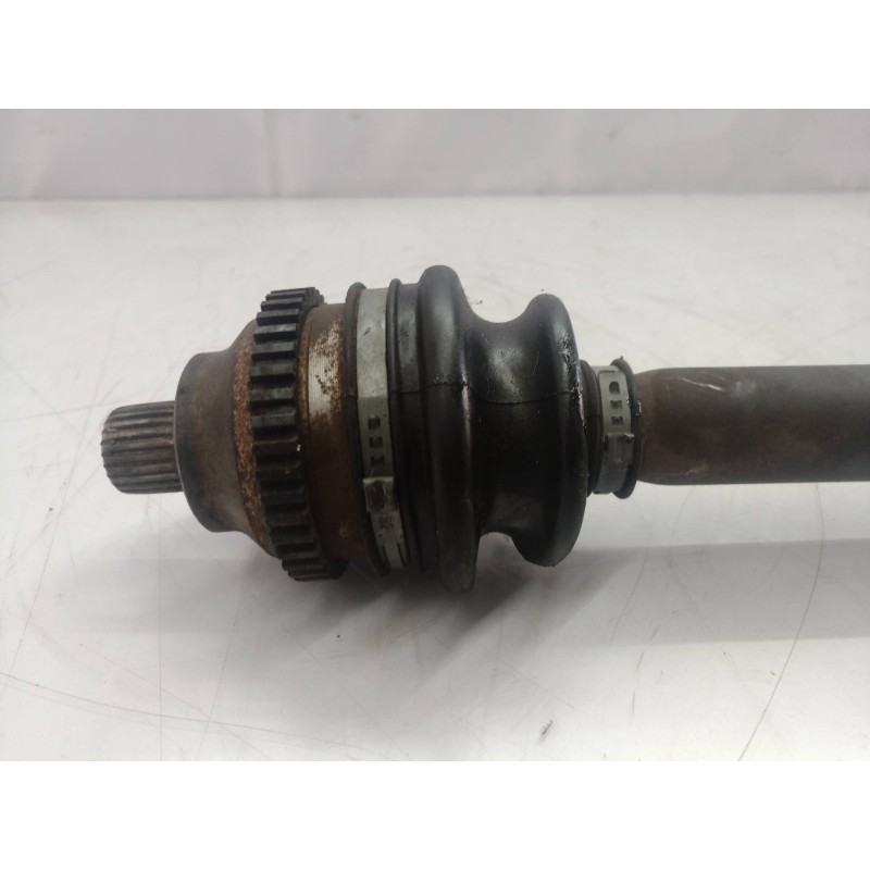 Recambio de transmision delantera izquierda para renault megane iii sport tourer expression referencia OEM IAM 391013387R 391013