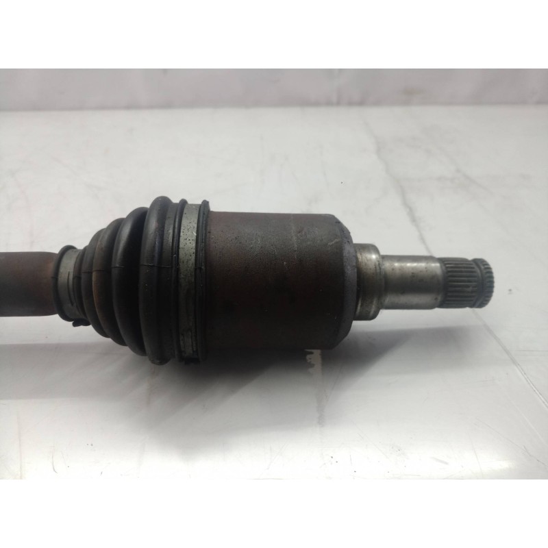 Recambio de transmision delantera izquierda para renault megane iii sport tourer expression referencia OEM IAM 391013387R 391013