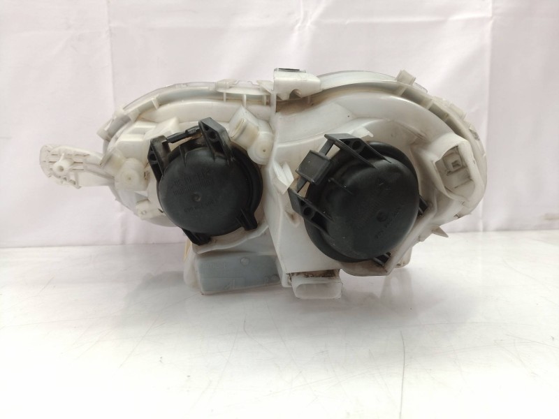 Recambio de faro derecho para smart fortwo coupe referencia OEM IAM 1305615425 1305615425 1305615425