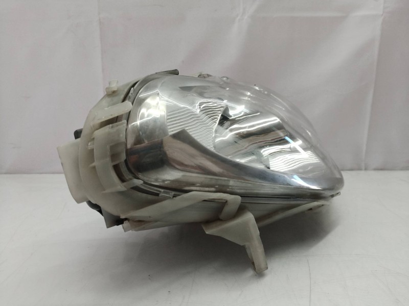 Recambio de faro derecho para smart fortwo coupe referencia OEM IAM 1305615425 1305615425 1305615425