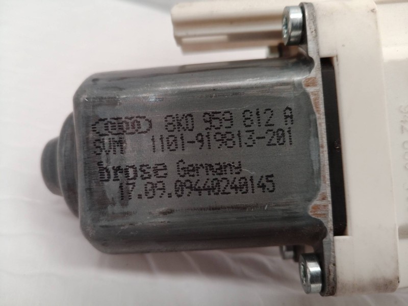 Recambio de elevalunas trasero derecho para audi q5 (8r) 3.0 tdi referencia OEM IAM 8R0839462B 8R0839462B 8R0839462B