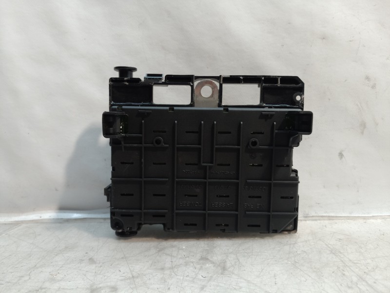 Recambio de caja reles / fusibles para peugeot 307 break / sw (s1) break xr referencia OEM IAM 9650664180 9650664180 9650664180