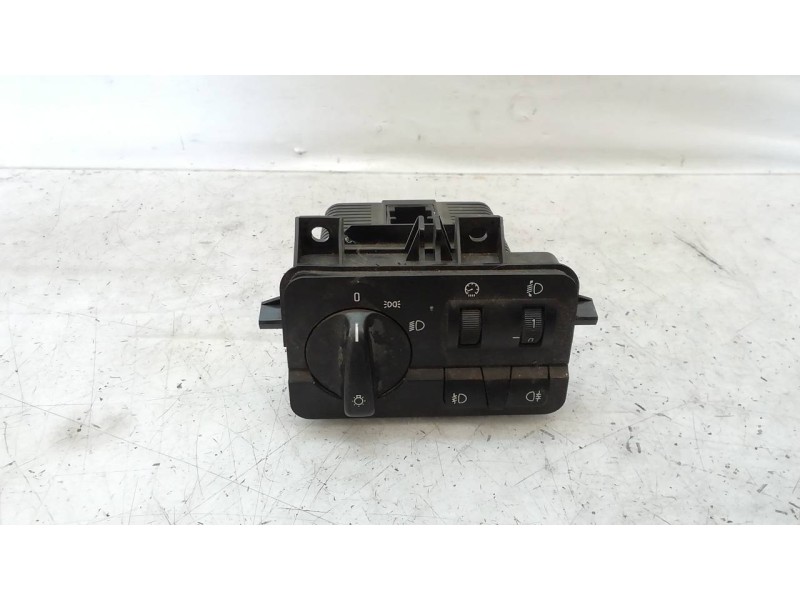 Recambio de mando luces para bmw serie 3 berlina (e46) 320d referencia OEM IAM 086480051 086480051 6901429