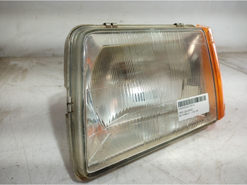 Recambio de faro izquierdo para seat marbella referencia OEM IAM 007405 007405 007405