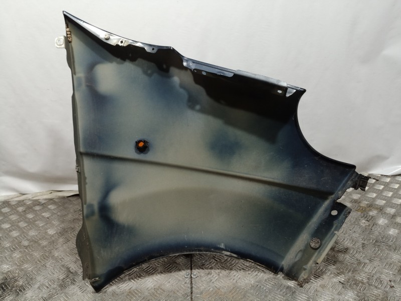 Recambio de aleta delantera izquierda para opel vivaro combi 2.9t corto referencia OEM IAM   