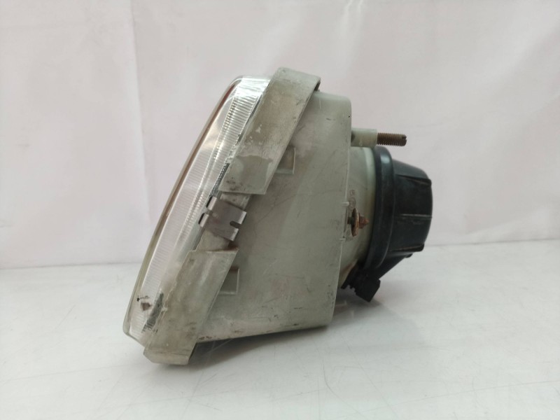 Recambio de faro derecho para seat marbella referencia OEM IAM   