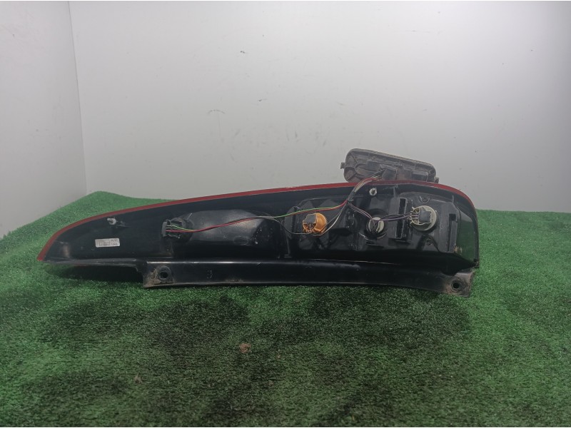 Recambio de piloto trasero izquierdo para ford fiesta (cbk) ambiente referencia OEM IAM 6S6113405AG 6S6113405AG 6S6113405AG