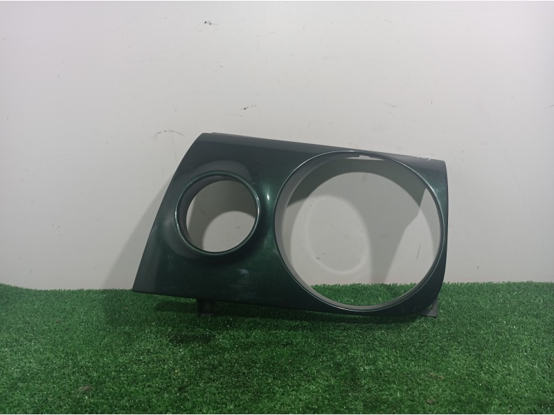 Recambio de molduras delanteras para nissan terrano/terrano.ii (r20) sport referencia OEM IAM 624117F 624117F 624117F